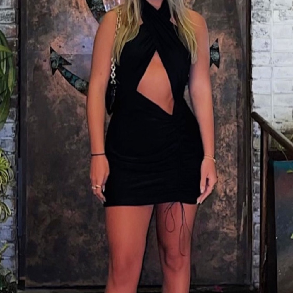 Showpo Mini